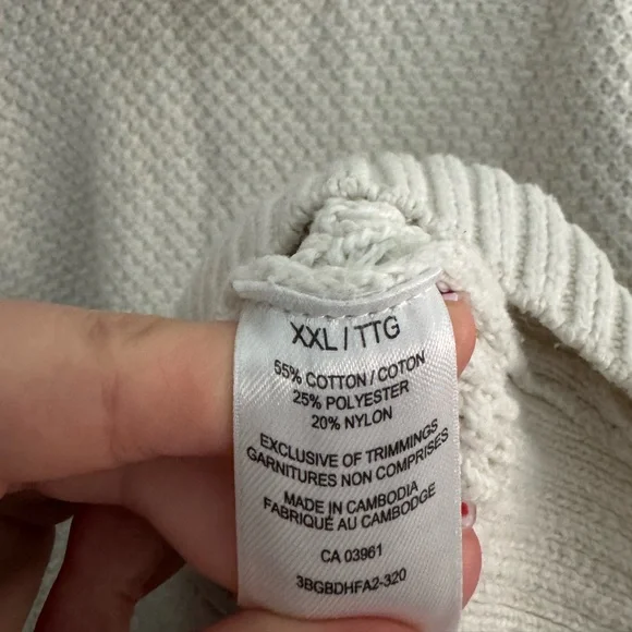 Knit Turtle Neck - Picture 4 of 4